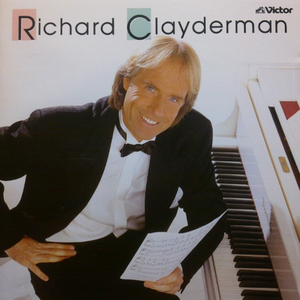 在楼道里做爽翻H男男
